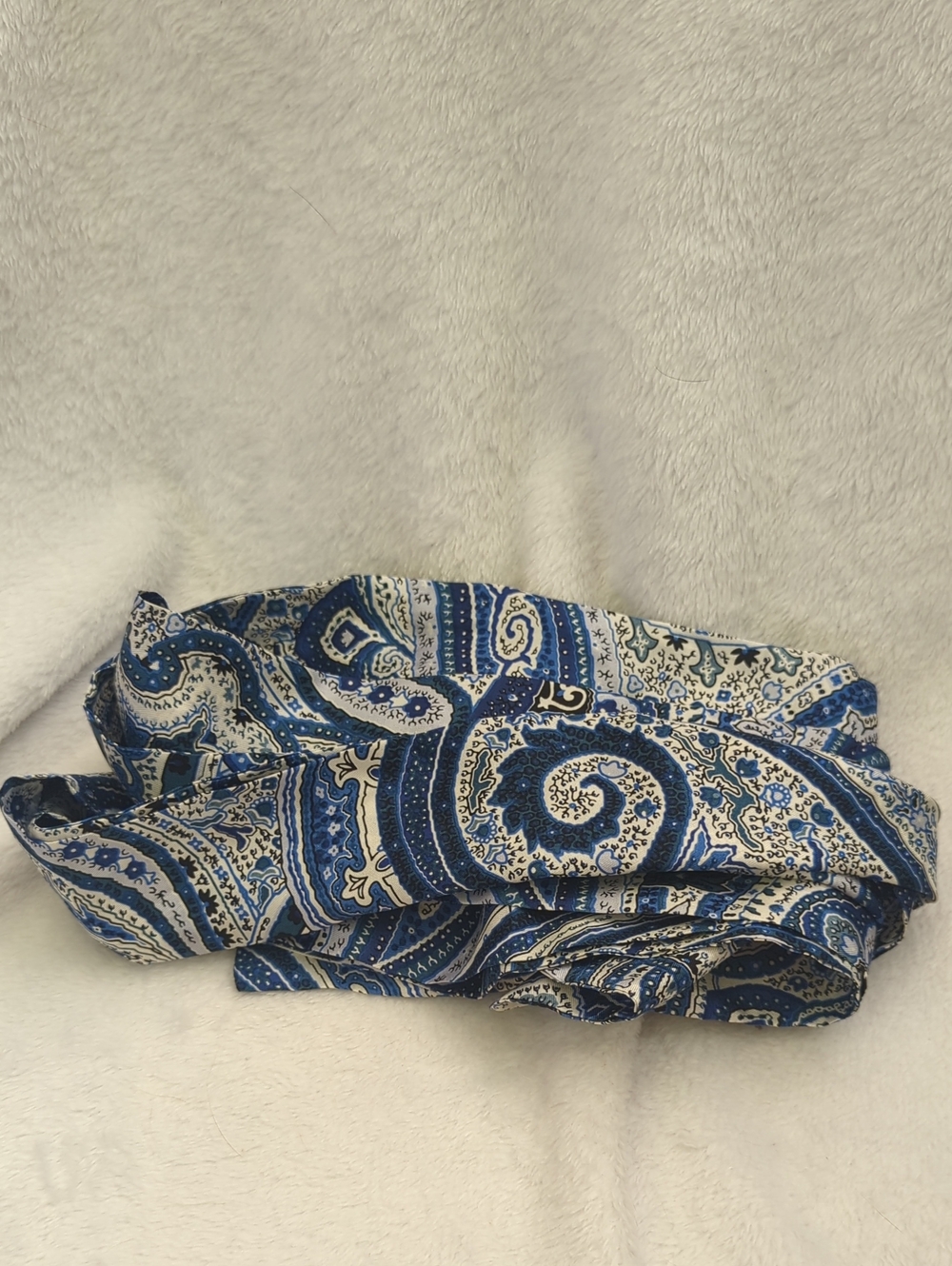 LOFT Blue and White Paisley Scarf Wrap
